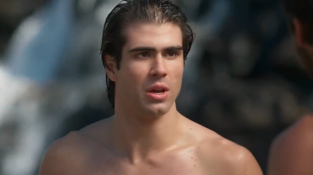 Luccino é expulso de casa em ‘Orgulho e Paixão’ por amar um homem