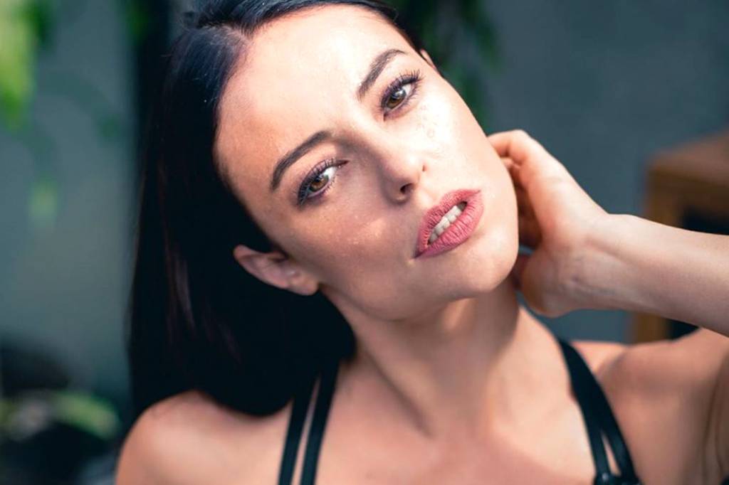 Paolla Oliveira mudará totalmente o visual pra gravar final de Vivi Guedes