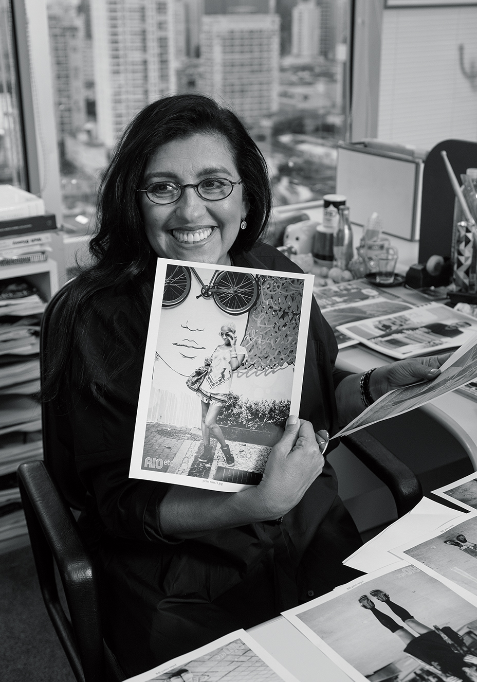 Vídeo: Regina Casé é editora convidada da Contigo! e se declara ao Rio de Janeiro