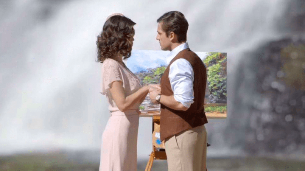 Cris (no corpo de Júlia Castelo) beija Danilo em ‘Espelho da Vida’