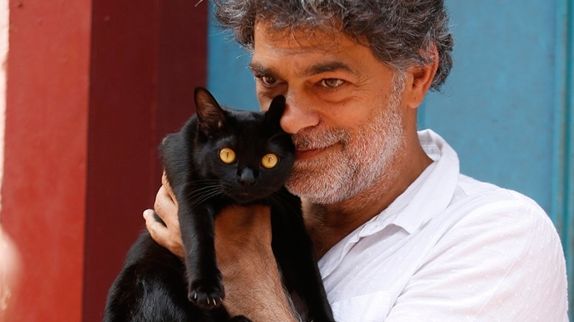 Resumo da novela O Sétimo Guardião, León e Murilo