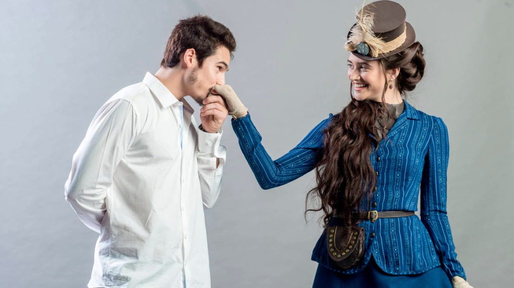 Samuca pede Marocas em namoro (para ódio de Betina) em ‘O Tempo Não Para’