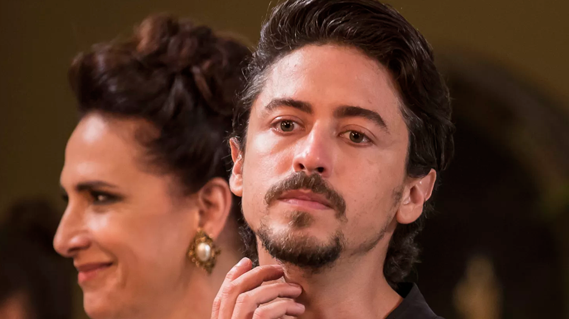 Resumo da novela Verão 90, Jerônimo