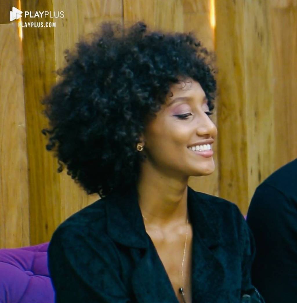 Operador de câmera que fez comentário racista em “A Fazenda” é demitido