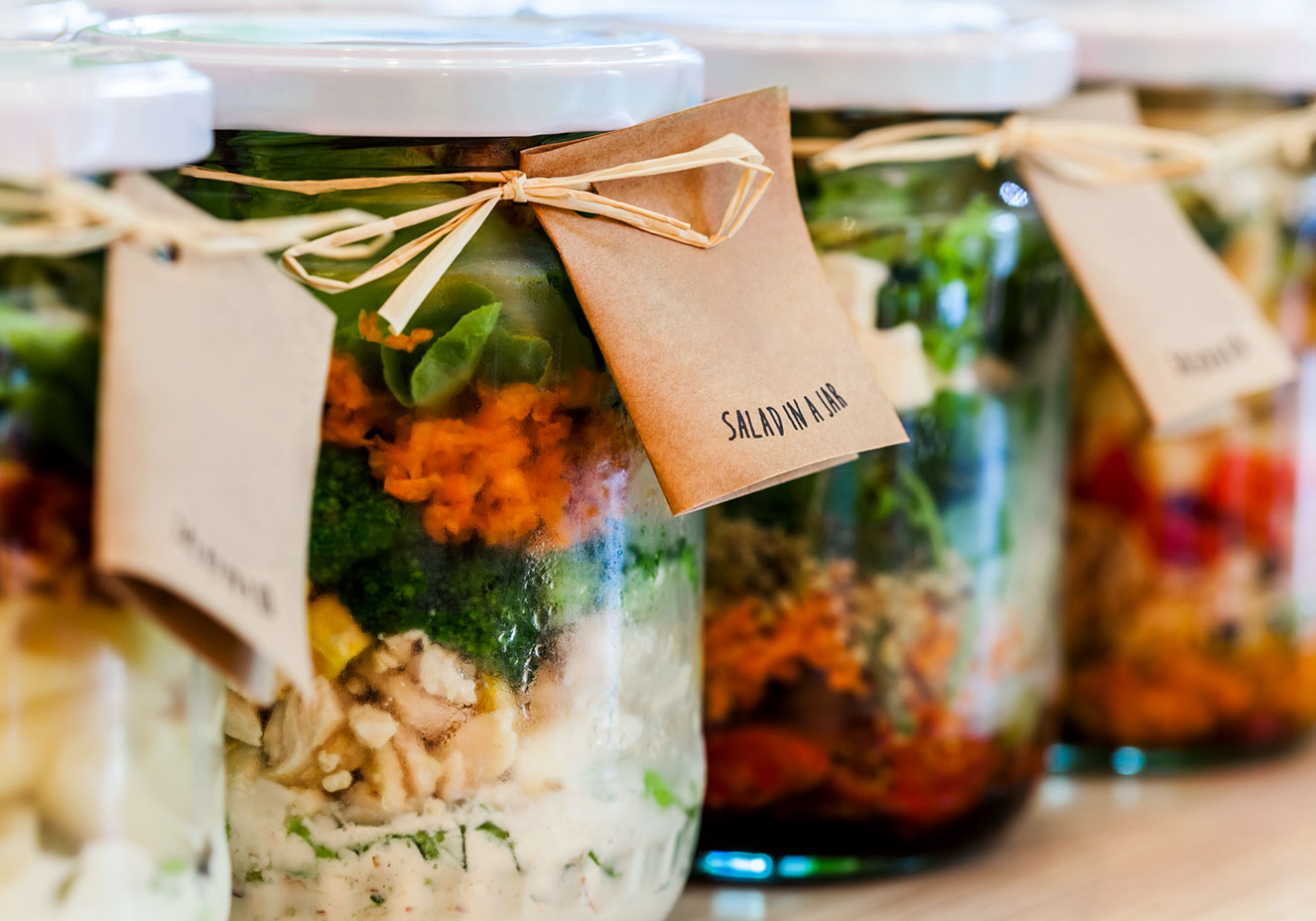 5 receitas para montar sua salada no pote para todos os dias da semana