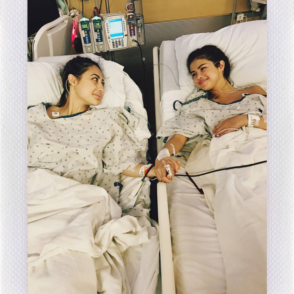 Selena Gomez conta que fez um transplante de rim devido ao lúpus
