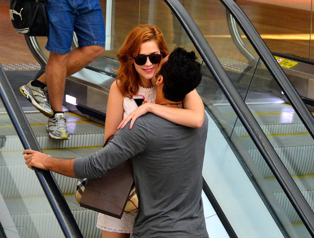 Sophia Abrahão e Sergio Malheiros curtem dia juntinhos