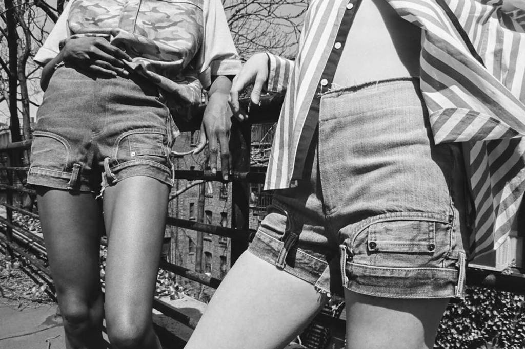 Uma marca criou jeans “invertidos” inspirados em “Stranger Things”