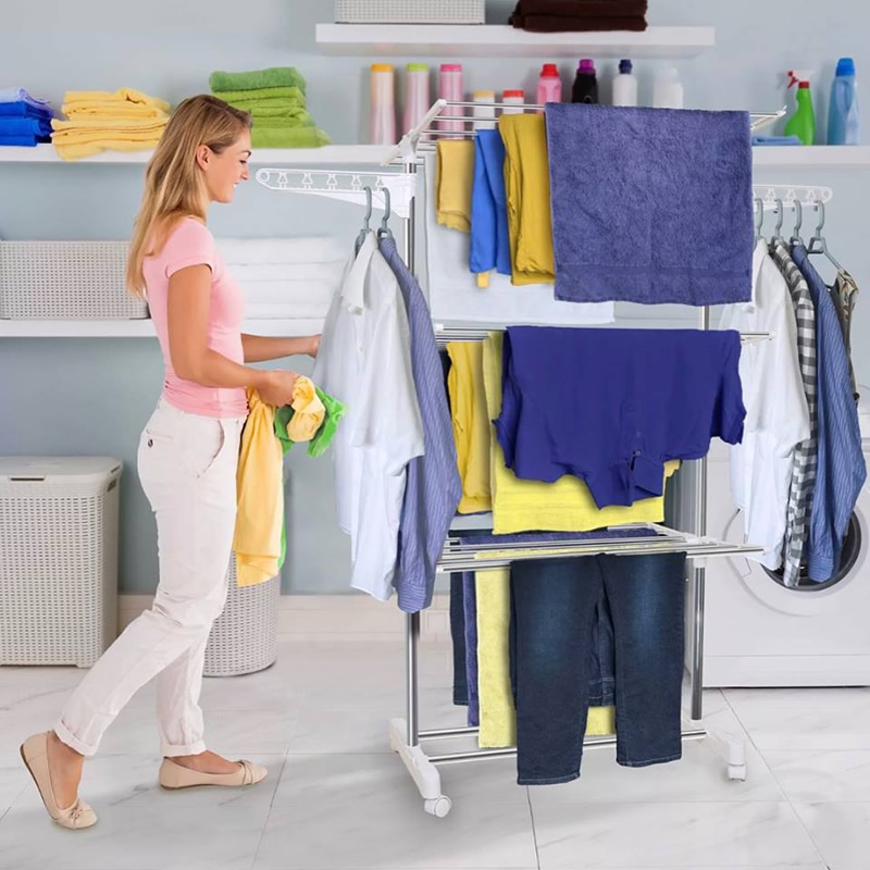 Do basicão ao tamanho família: 30 varais de teto, parede, porta e piso