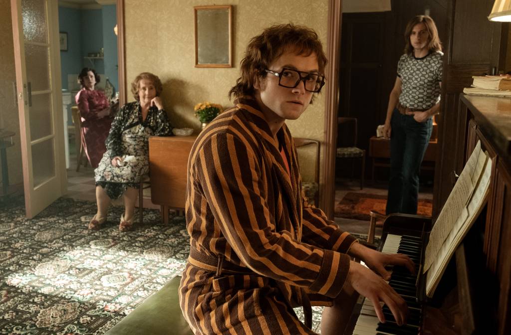 Taron-Egerton-Elton-John-Rocketman