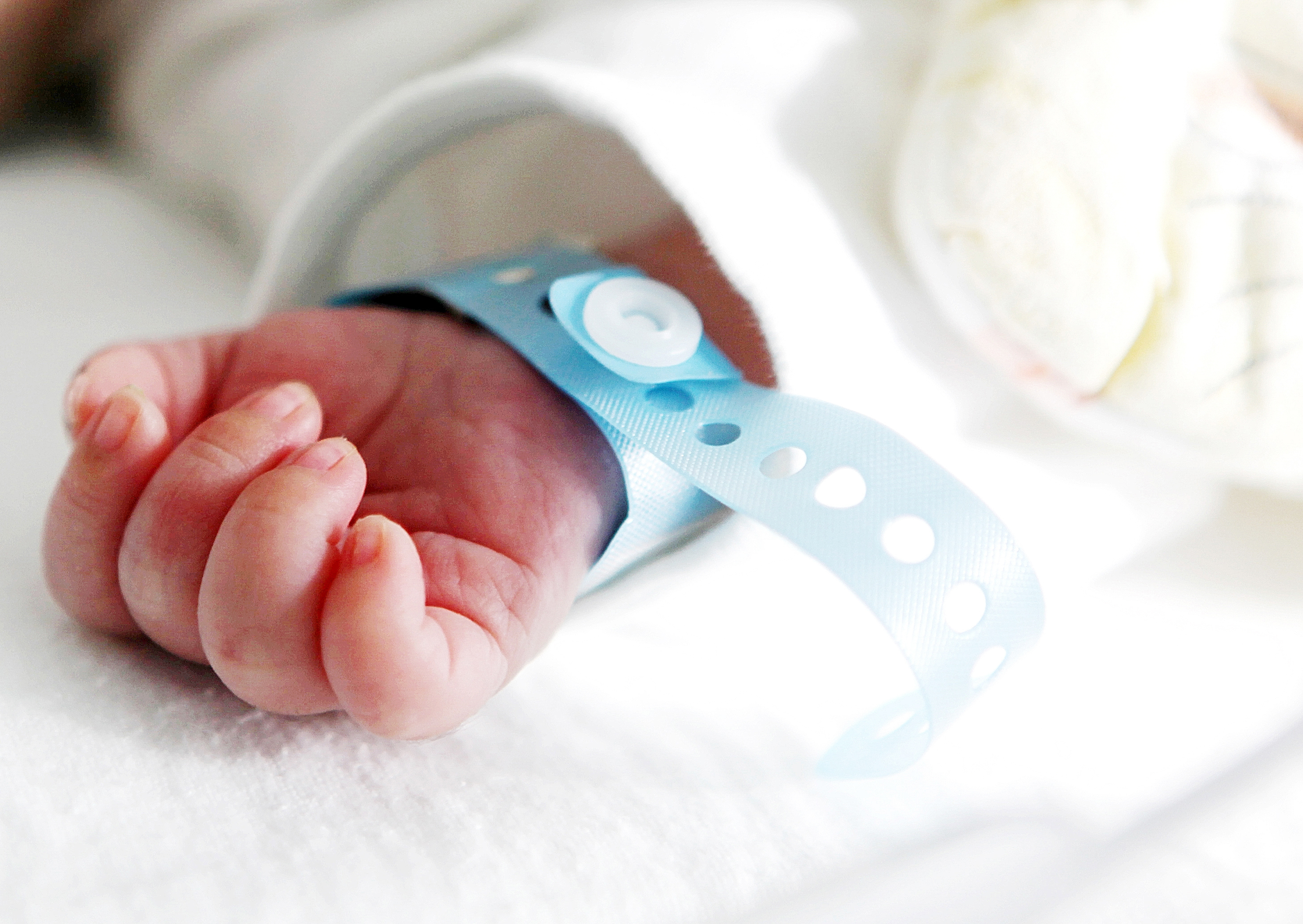 Aprovado o PL que aumenta a licença-maternidade para mães de prematuros