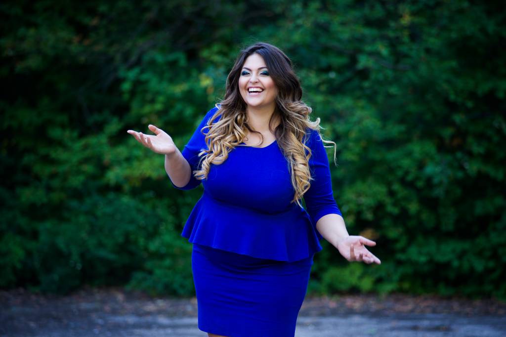 Moda plus size: 27 vestidos de festa maravilhosos com preços variados