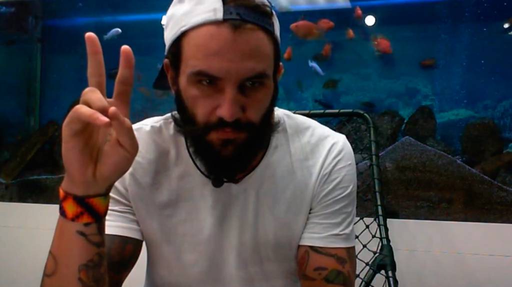Wagner manda um alerta dissimulado para o público do BBB18
