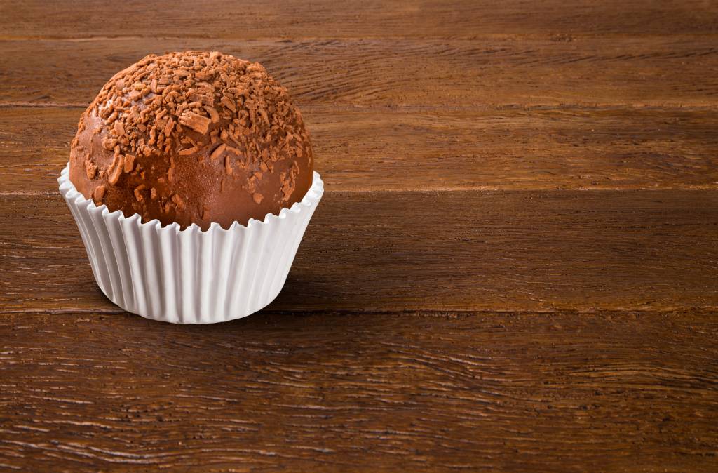 Brigadeiro de alfarroba
