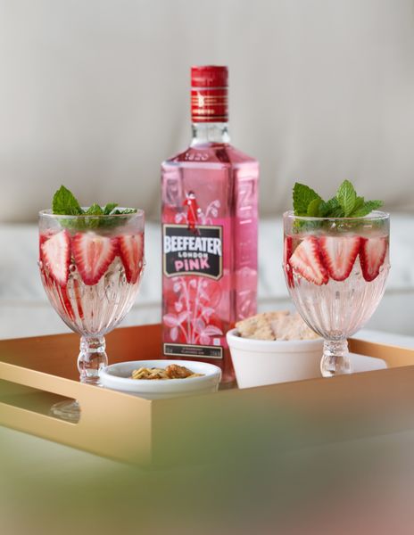 Pink & Tonic