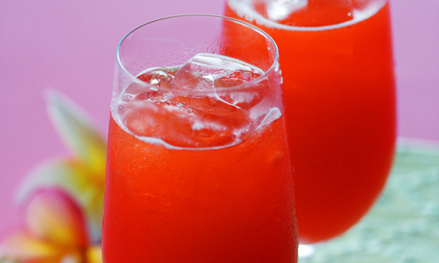 Suco de flores e frutas