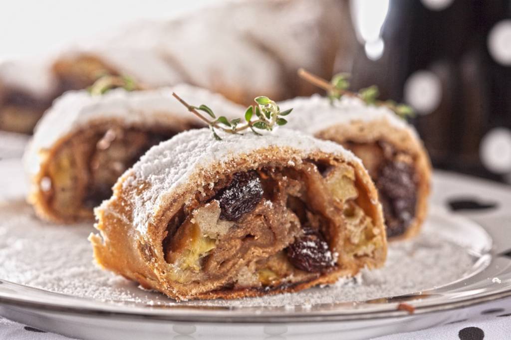 Strudel de Banana e Capuccino