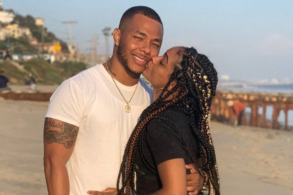 Ator de Crepúsculo e sua namorada são encontrados mortos