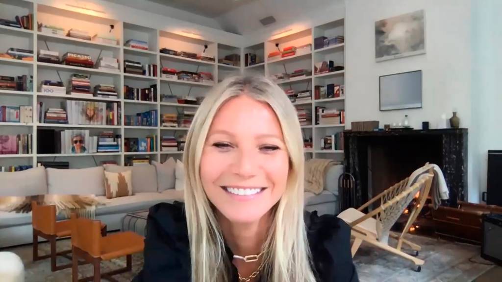 Gwyneth Paltrow revela quem a ensinou “tudo” sobre sexo oral