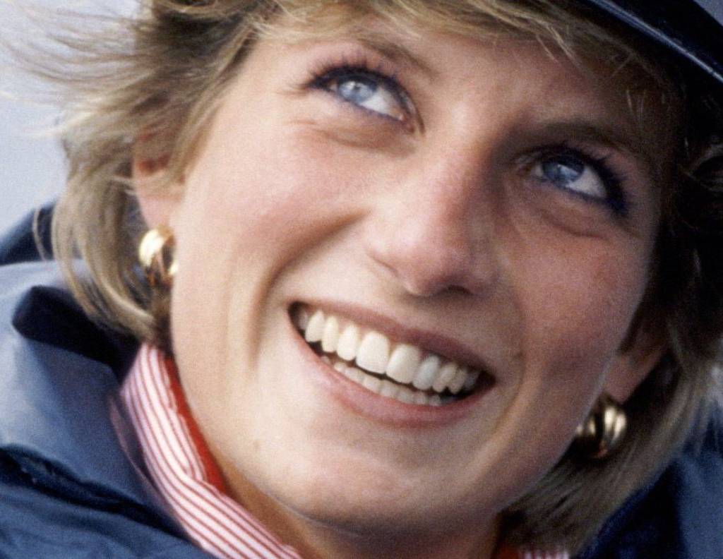 Após escândalo com Diana, BBC promete doar U$ 2 milhões para causa social