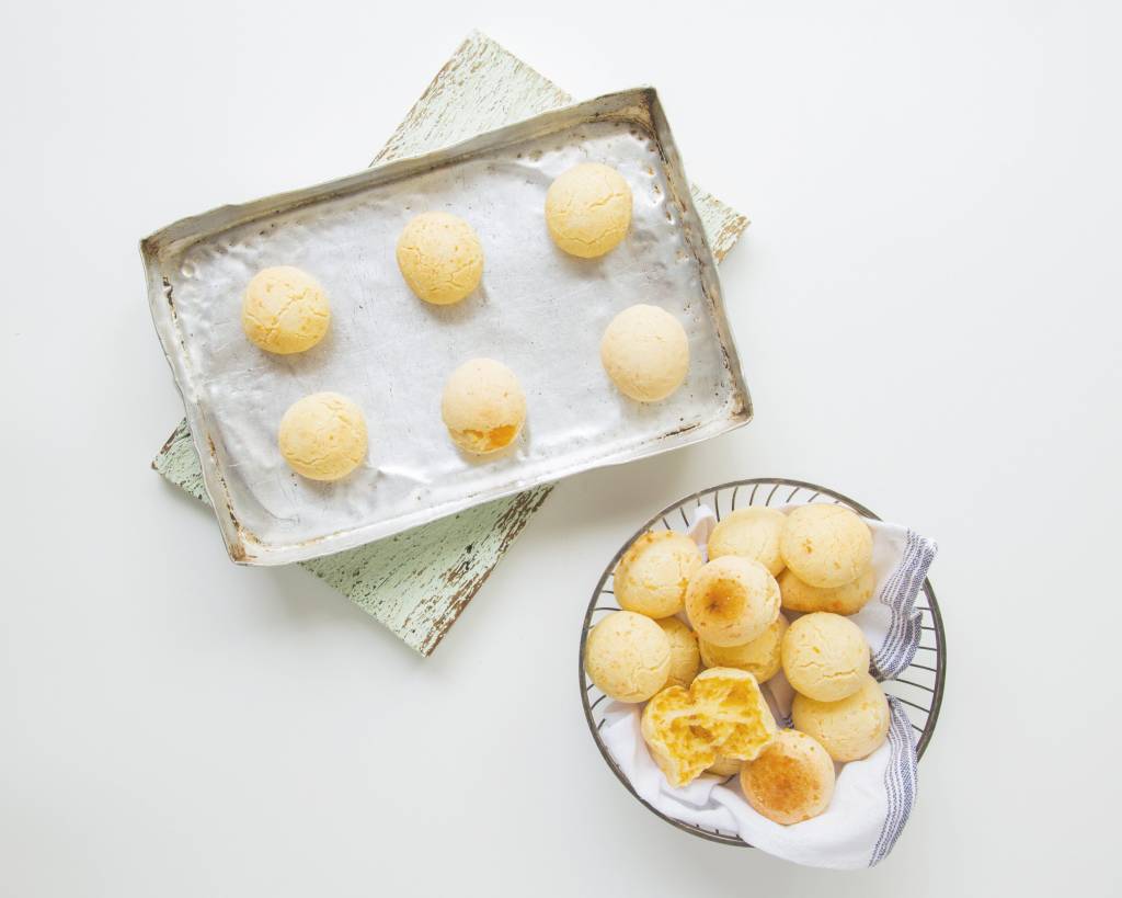 Básicos da Cozinha – Pão de Queijo Básicos da Cozinha - Pão de Queijo
