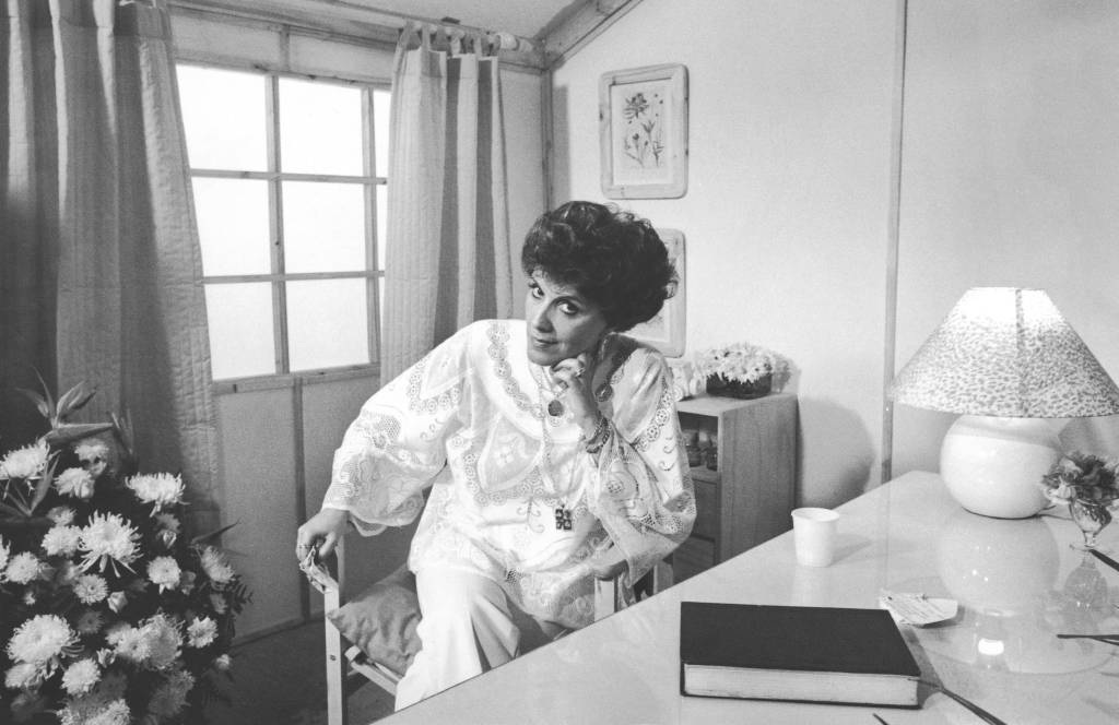 Morre, aos 84 anos, Xênia Bier, grande feminista da TV brasileira