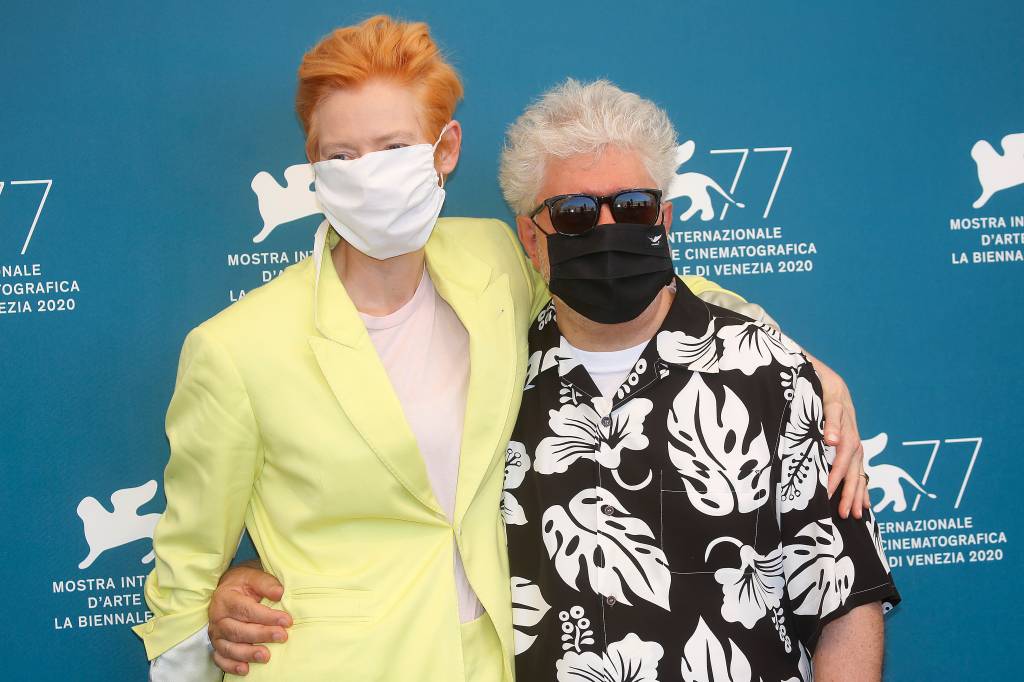 Tilda Swinton, Pedro Almodovar – The 77th Venice Film Festival Tilda Swinton, Pedro Almodovar – The 77th Venice Film Festival
