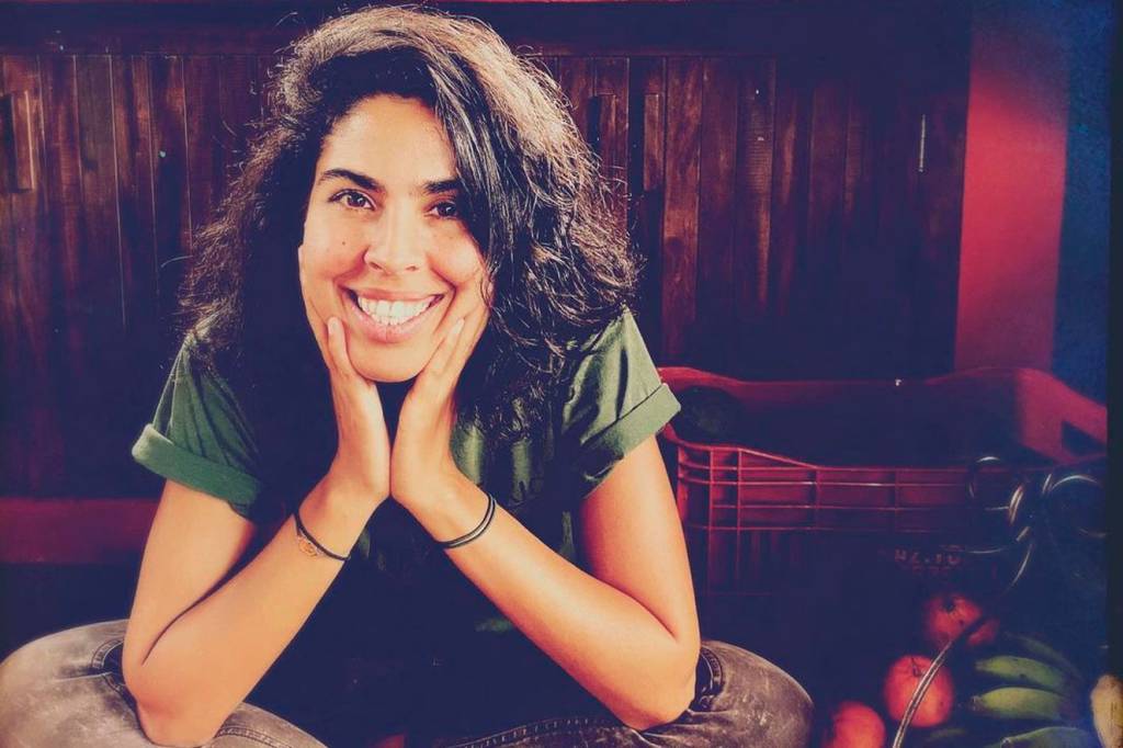 Bela Gil diz ter pretensões políticas e já se filiou a um partido político