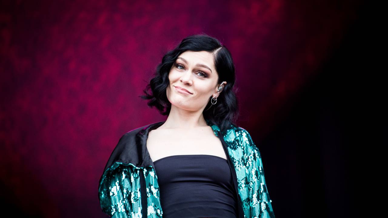 Jessie J é diagnosticada com Doença de Ménière