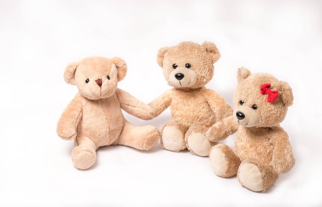 Esperando gêmeos, mãe descobre terceiro bebê na hora do parto