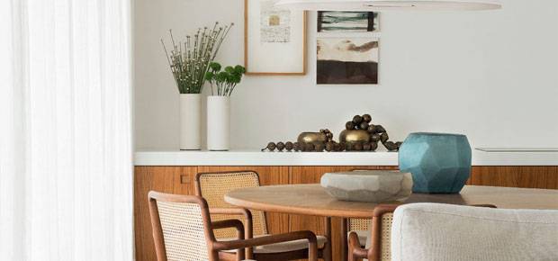 8 centros de mesa com design assinado para transformar a sala de jantar