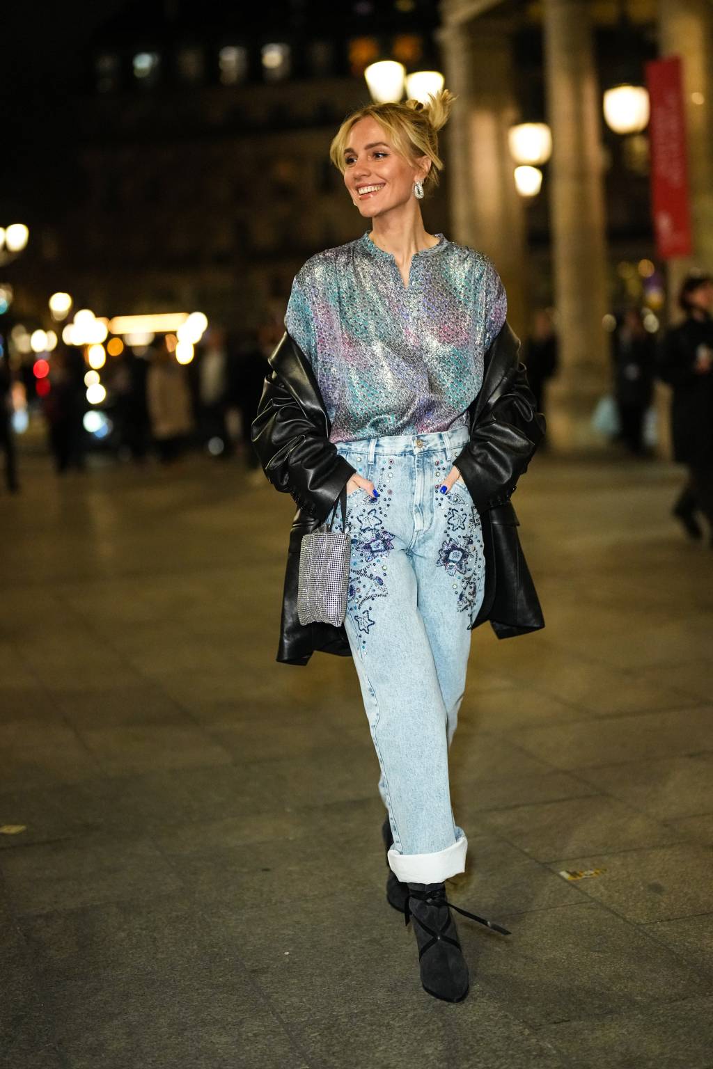 Street Style : Day Four – Paris Fashion Week – Womenswear F/W 2022-2023 Street Style : Day Four – Paris Fashion Week – Womenswear F/W 2022-2023