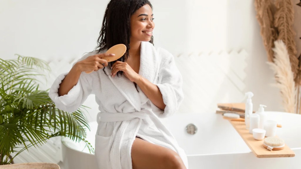 Cronograma capilar: como funciona o passo a passo para cuidar dos fios