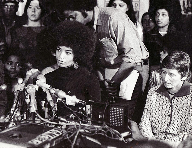 document&aacute;rios feministas - Libertem Angela Davis