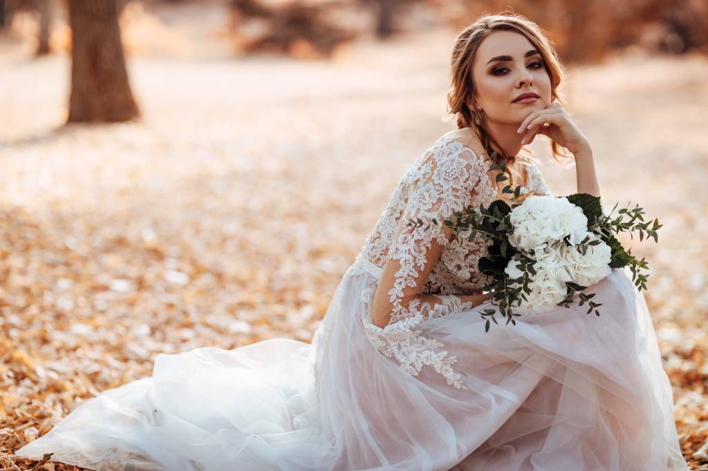 Vai casar no frio? Veja dicas para acertar no vestido de noiva de inverno
