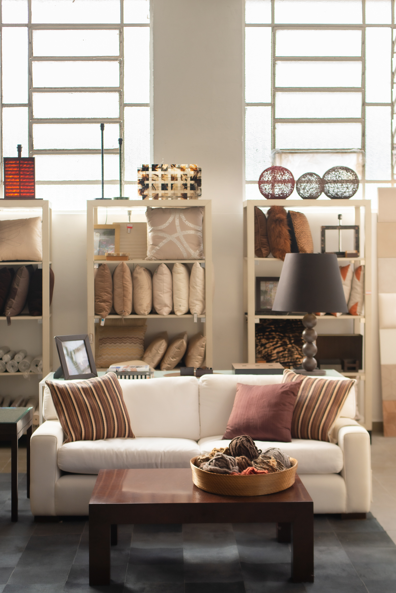 e-commerce de compra e venda de m&oacute;veis de design usados