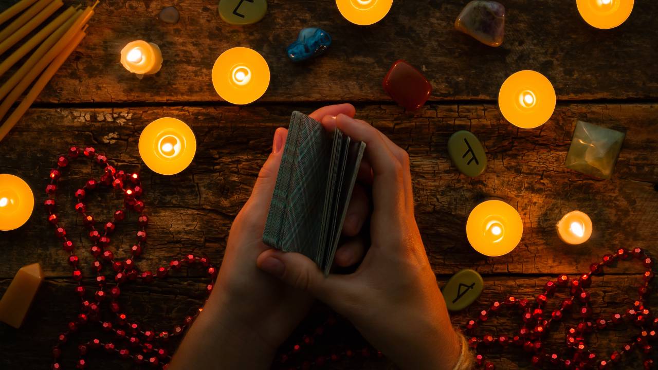 'A Torre' é a carta que representa a energia da segunda semana de agosto.