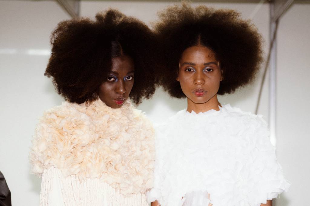 Um novo respiro toma conta da moda nacional