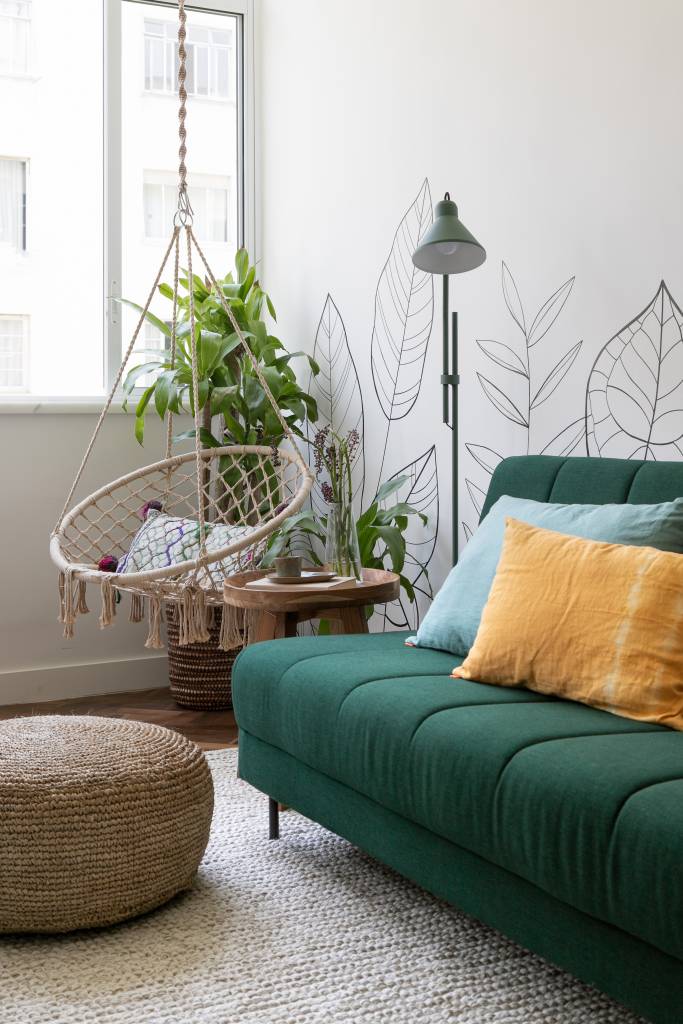 Apartamento de 55 m² com decoração boho e cheio de boas ideias