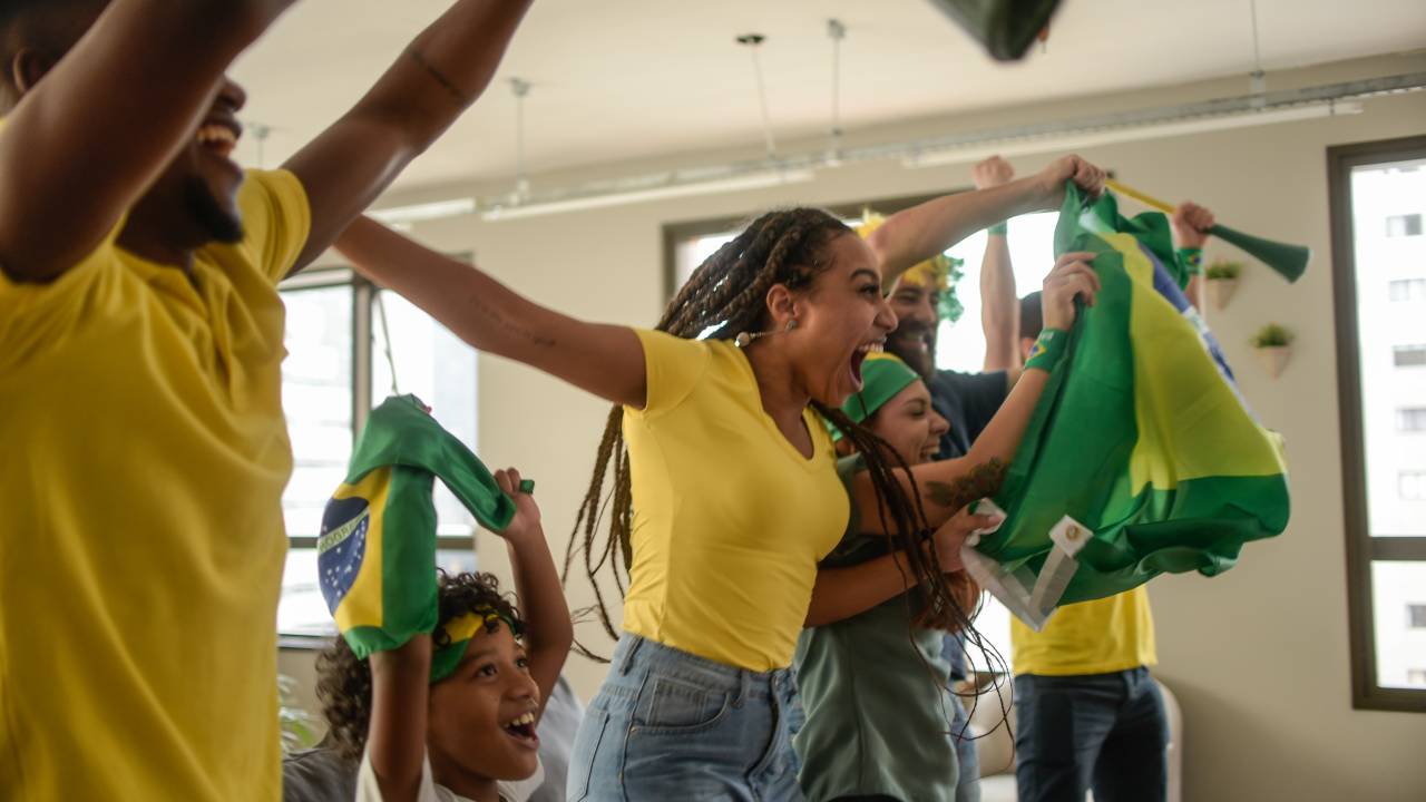 Yara Vieira, astróloga do Astrocentro, revela como cada signo irá se comportar na Copa.