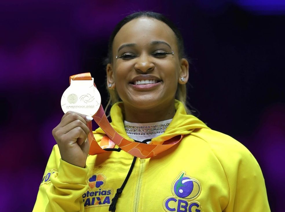 Rebeca Andrade é ouro no individual geral do Mundial de ginástica