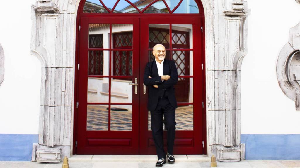 Christian Louboutin inaugura hotel ‘Vermelho’ em Portugal