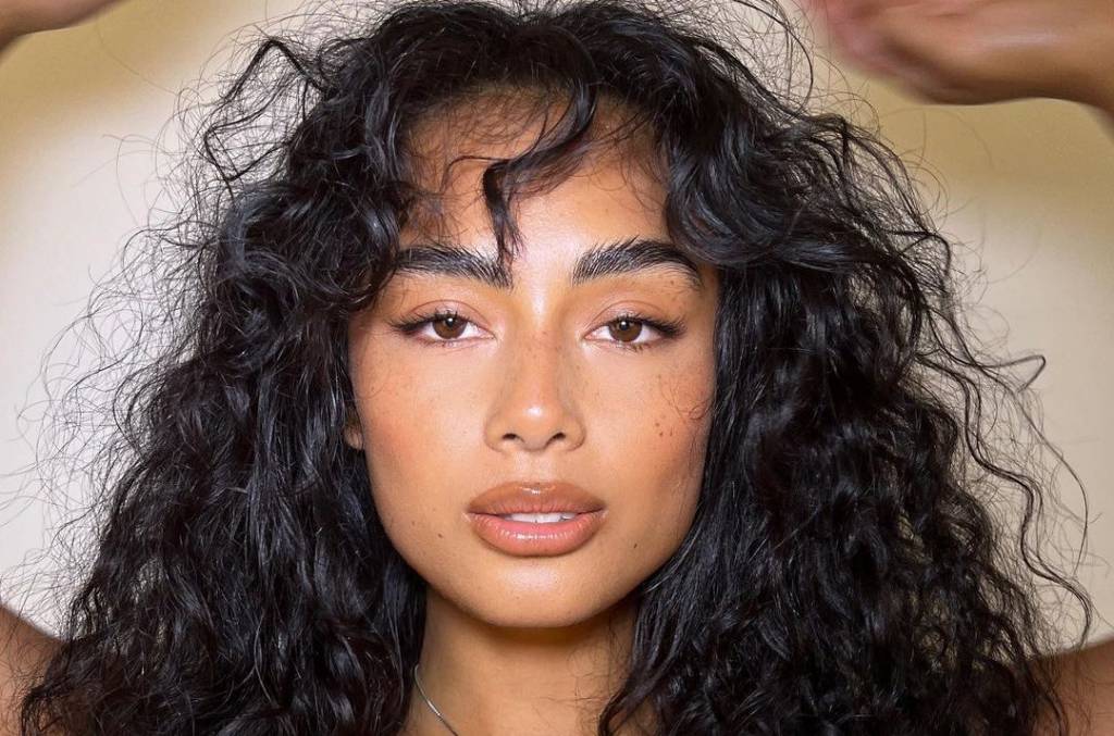 Latte Makeup: entenda essa tendência de maquiagem praiana