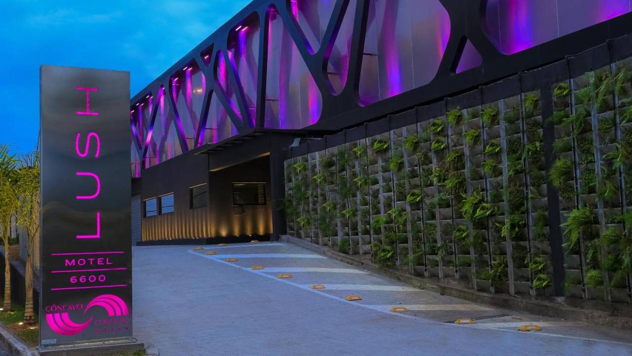 A recém-inaugurada 'Casa Lush,' suíte do Lush Motel, tem diárias a partir de R$ 1000,00.