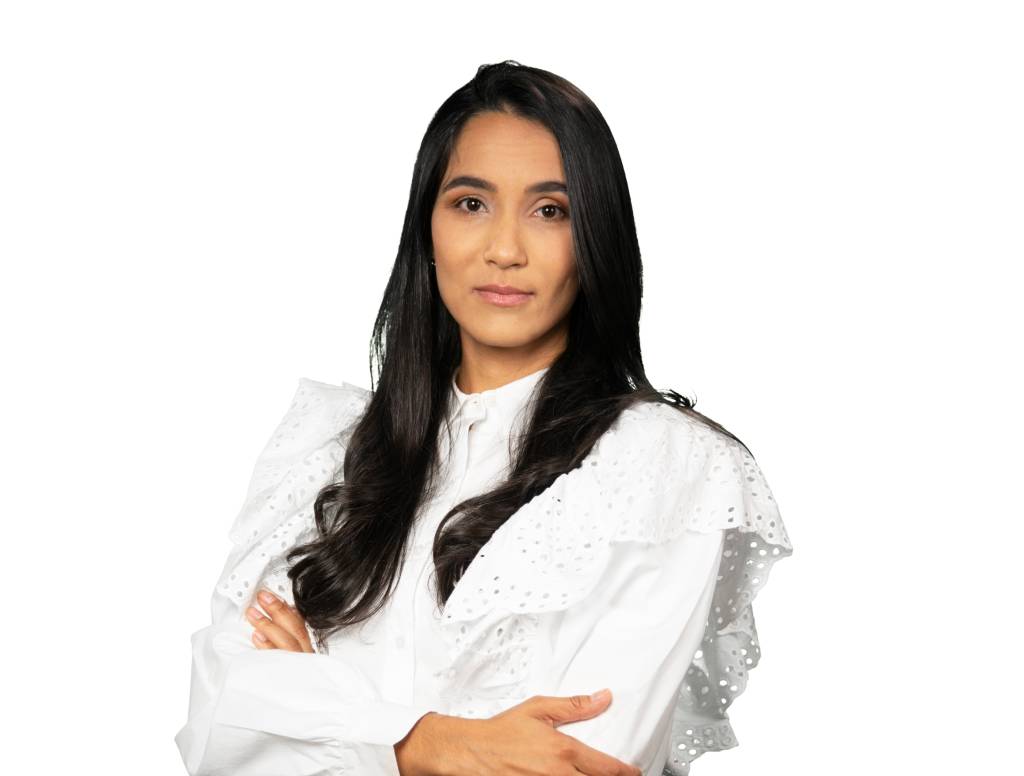 É imperativo que mulheres ocupem espaços na política