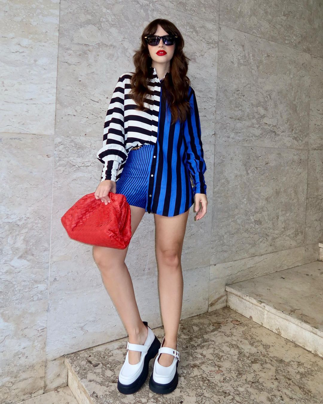 look elegante e criativo com listras e cores