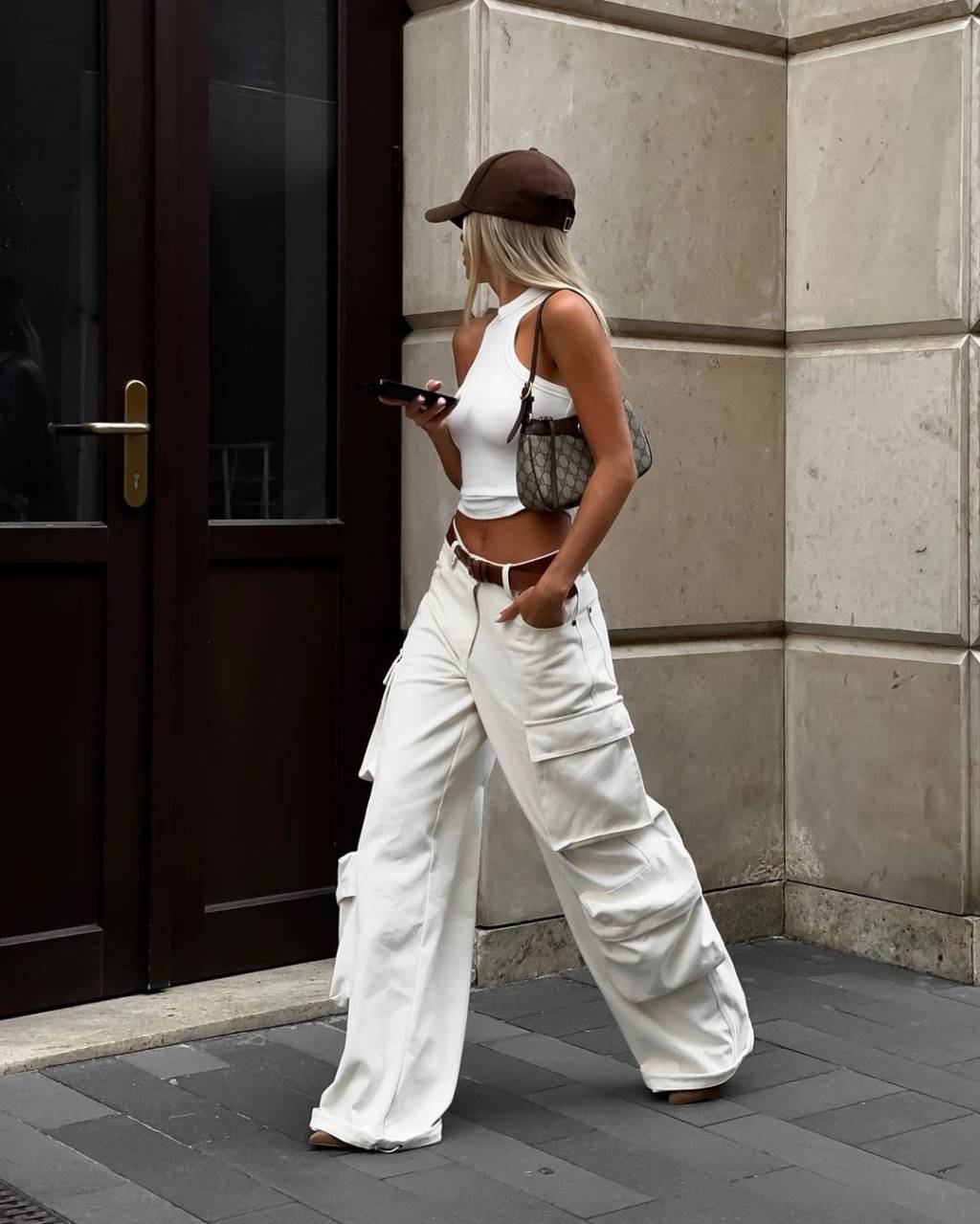 look-calca-cargo-branca look calça cargo branca