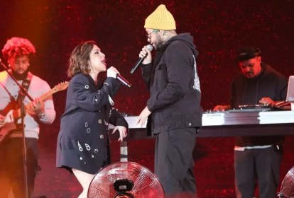 Pitty e Emicida no palco João Rock