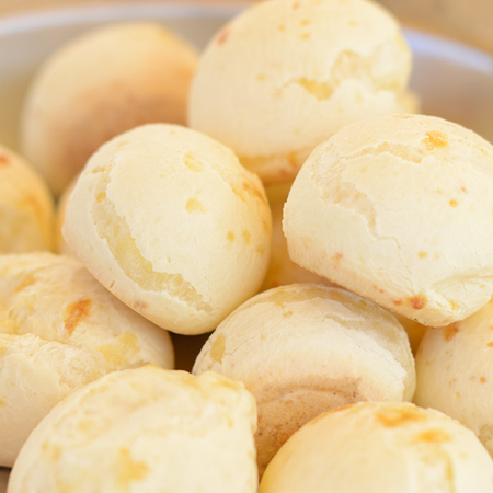 Pao-de-queijo-fit-microondas Pão de queijo fit fica pronto rapidinho no micro-ondas