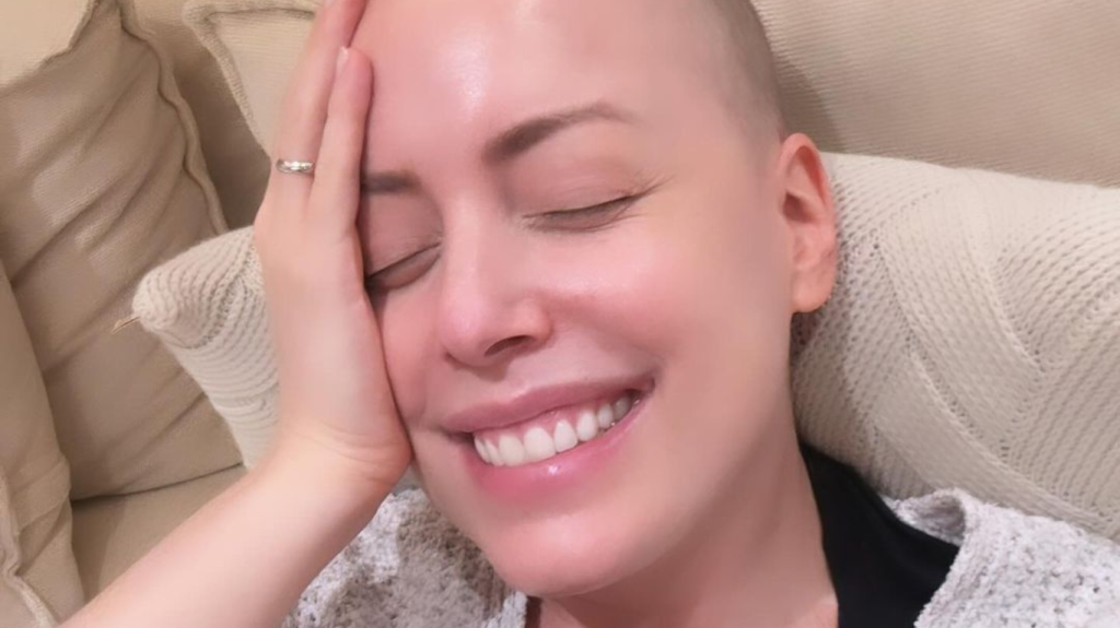 Fabiana Justus reencontra irmã pela primeira vez após diagnóstico de câncer